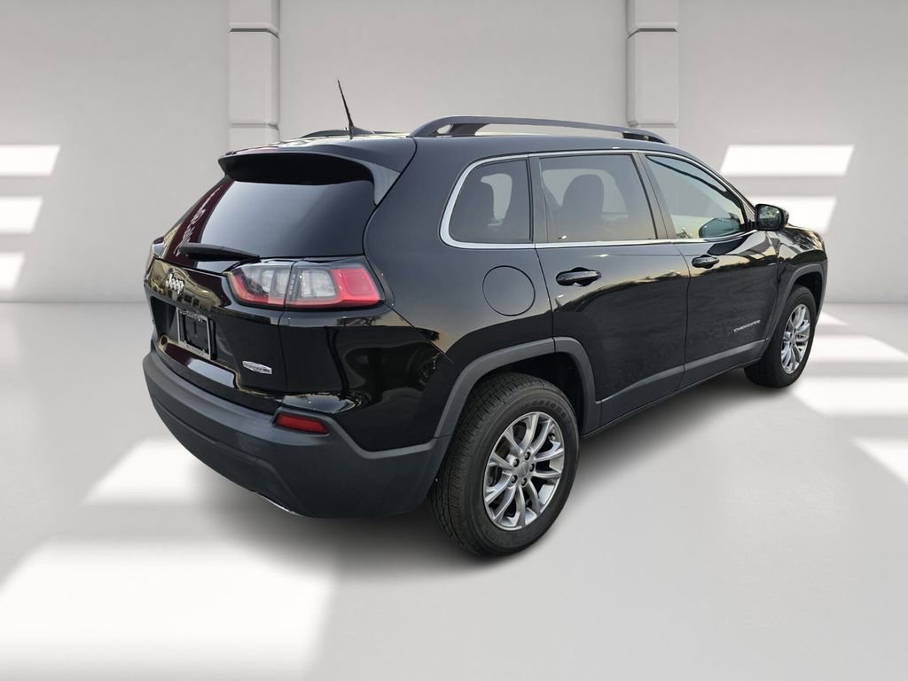 Used 2022 Jeep Cherokee Latitude Lux w/ Sun & Sound Group image 4