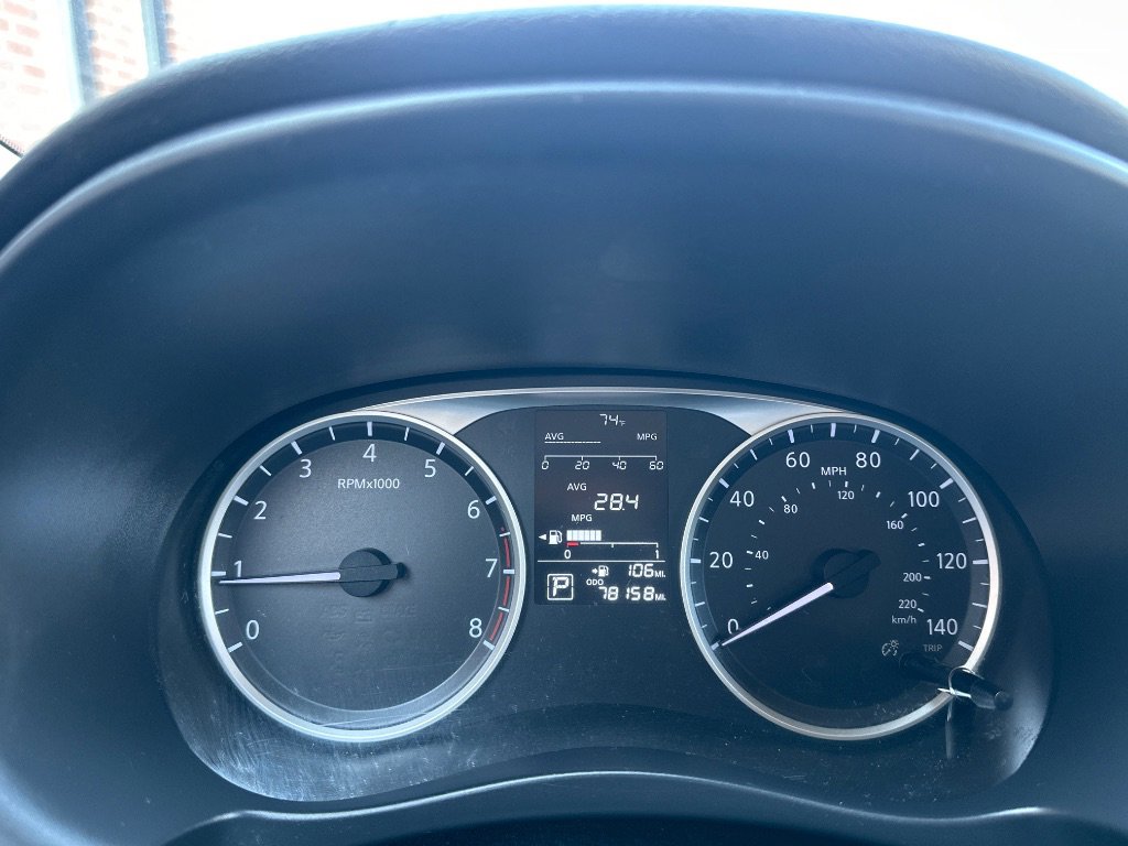 Used 2022 Nissan Kicks S image 39