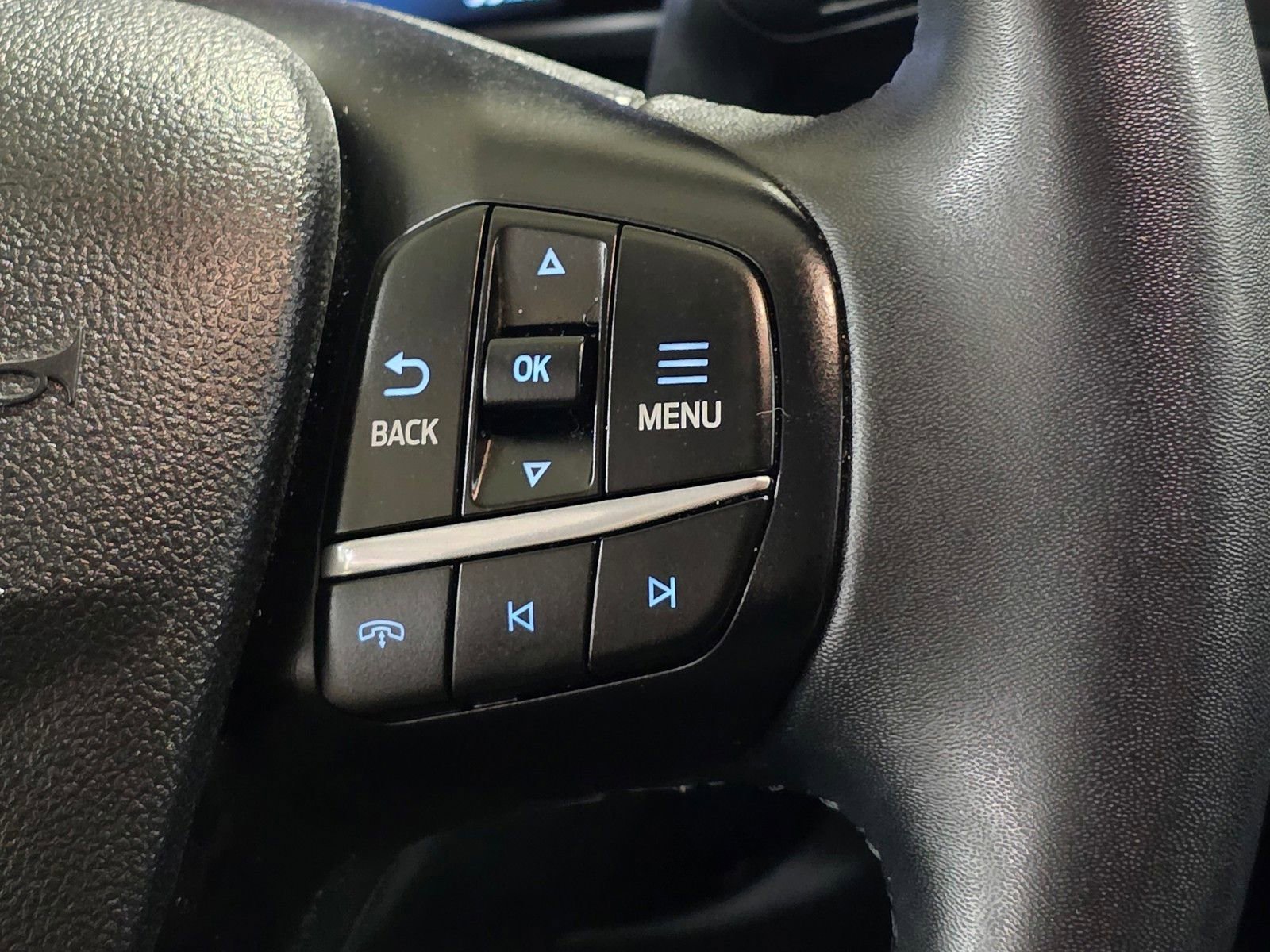 Used 2023 Ford Escape Active image 31