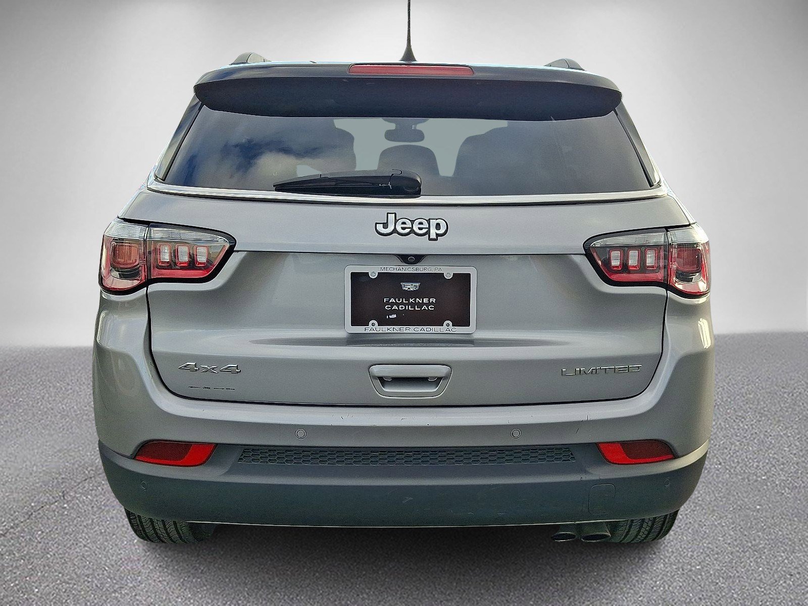 Used 2019 Jeep Compass Limited w/ Safety & Security Group image 5