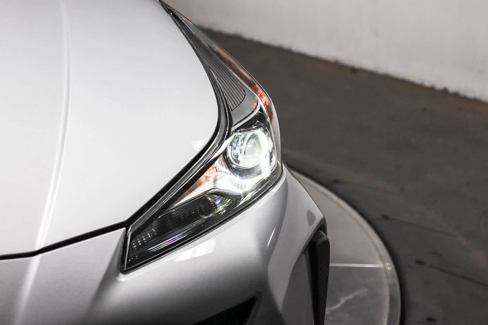 Certified 2022 Toyota Prius LE FWD image 8