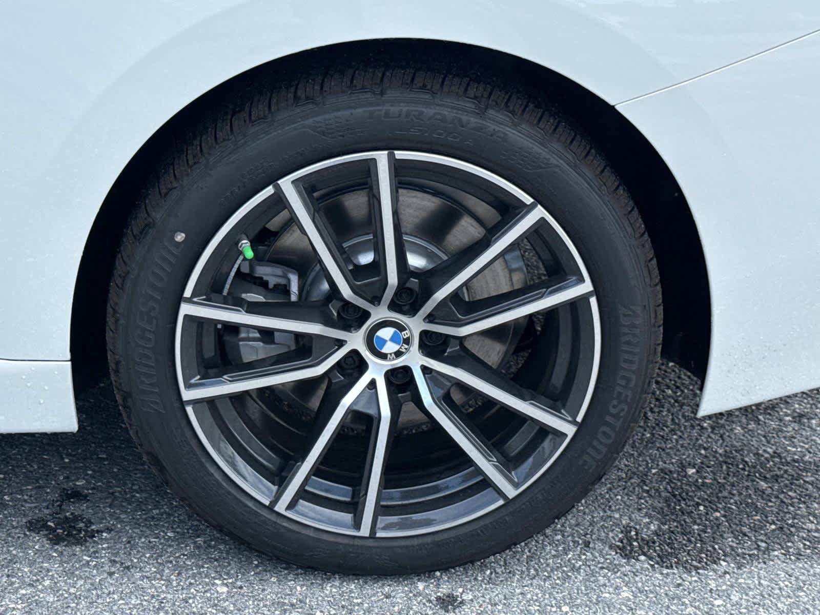 New 2026 BMW 230i xDrive Coupe w/ Convenience Package AWD/4WD image 11