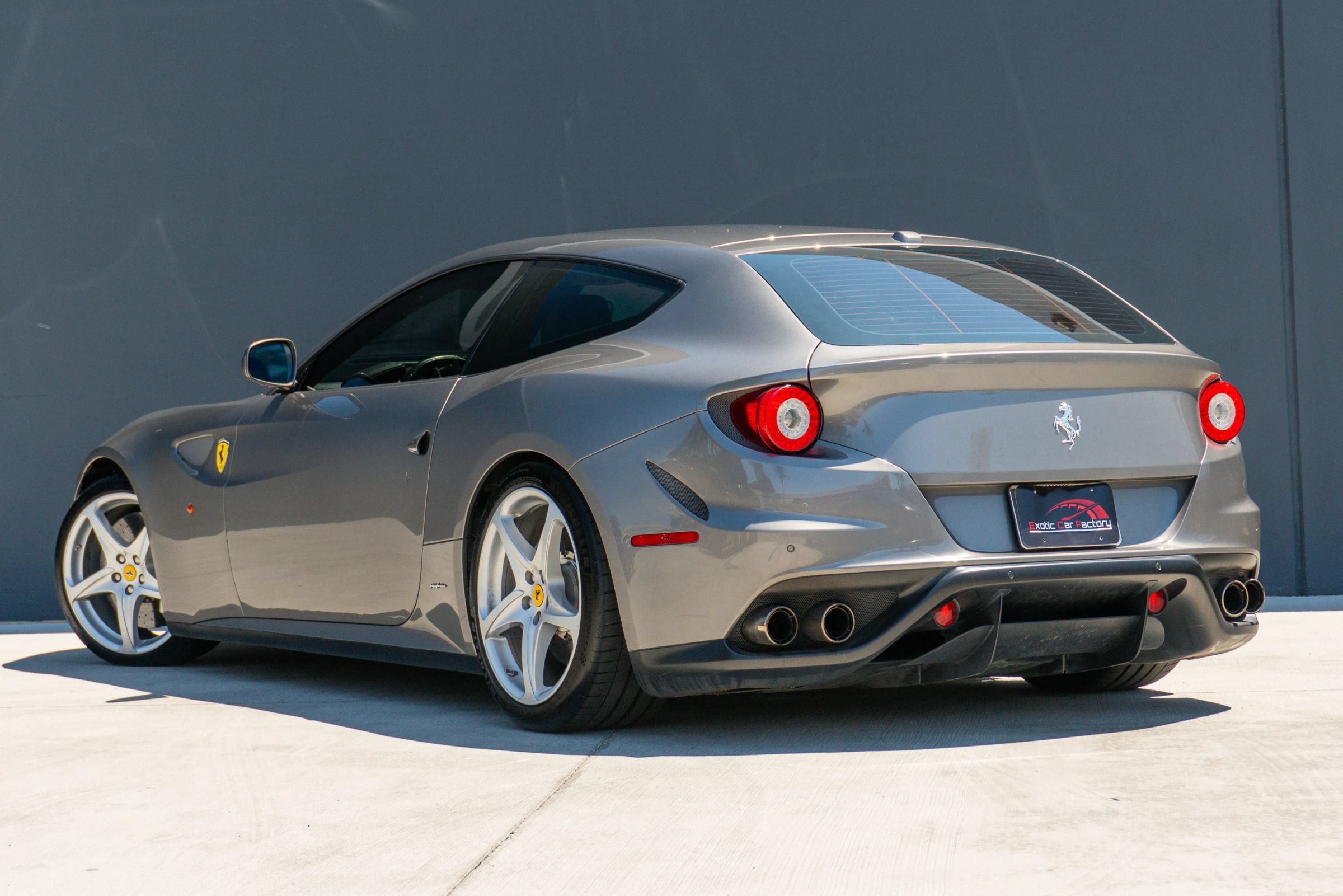 Used 2012 Ferrari FF AWD/4WD image 9