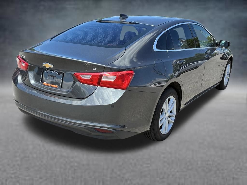 Used 2016 Chevrolet Malibu LT FWD image 5