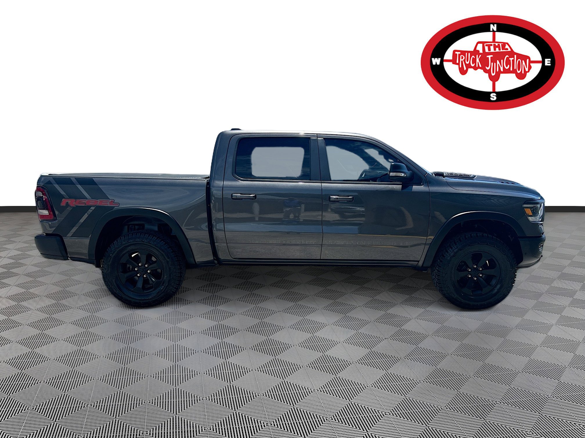 Used 2019 RAM 1500 Rebel w/ Rebel Level 2 Equipment Group AWD/4WD image 8