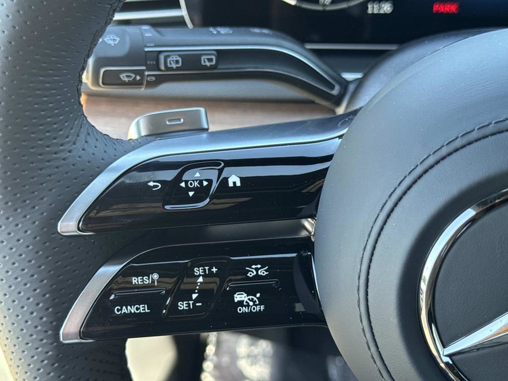 New 2026 Mercedes-Benz GLS 580 4MATIC image 29
