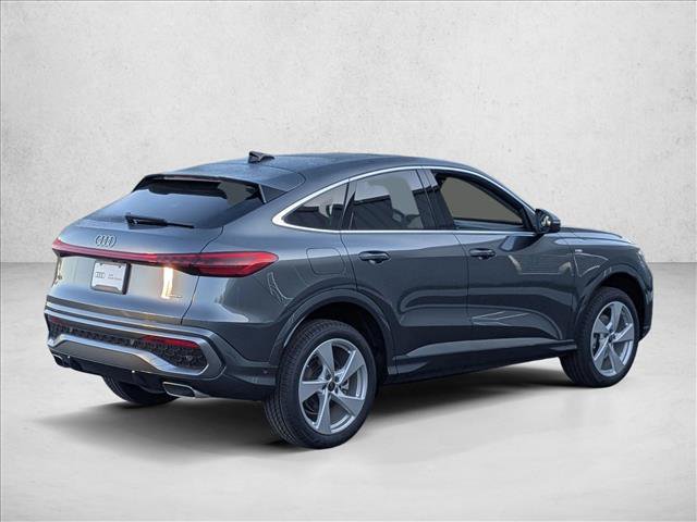 New 2025 Audi Q5 Premium Plus AWD/4WD image 2