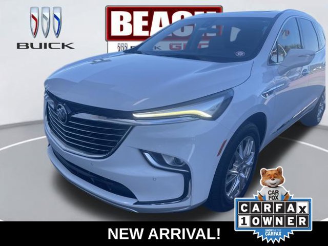 Used 2023 Buick Enclave Premium w/ Experience Buick Package FWD image 1