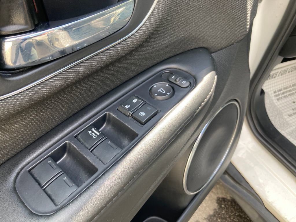Used 2021 Honda HR-V EX image 14