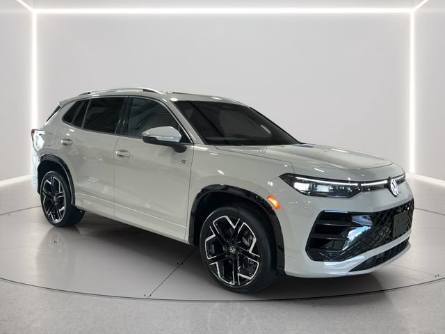 New 2026 Volkswagen Tiguan SEL R-Line AWD/4WD image 8