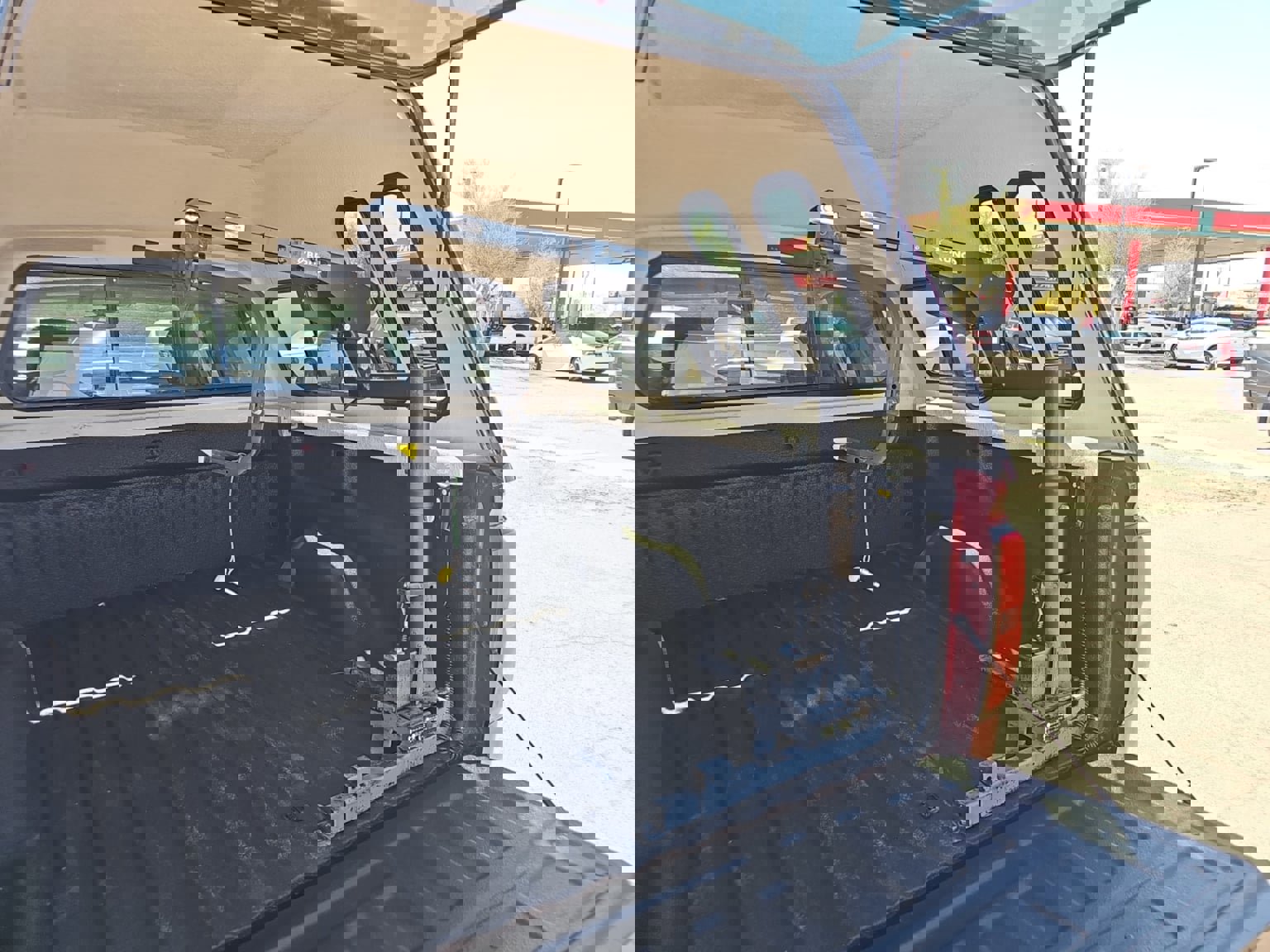 Used 2018 Chevrolet Silverado 1500 LT w/ All Star Edition AWD/4WD image 22