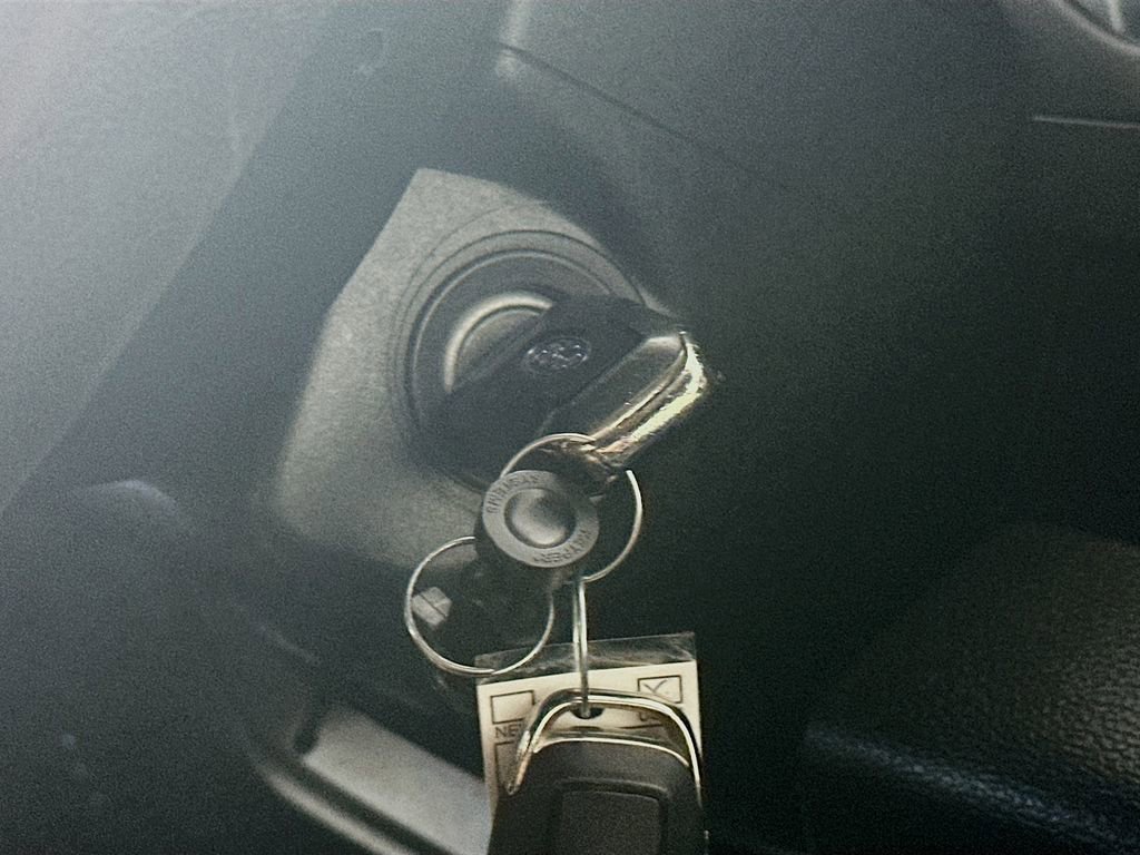 Used 2017 Ford F150 XLT w/ Equipment Group 302A Luxury image 27