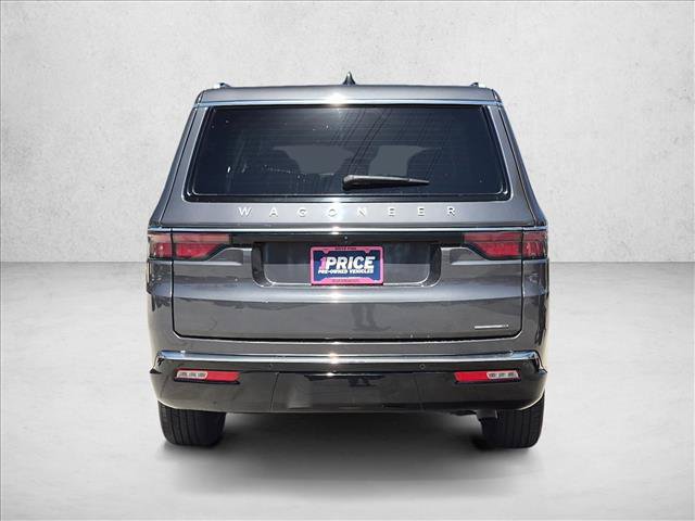 Used 2024 Jeep Wagoneer L Series II w/ Flexible Seating Group AWD/4WD image 6