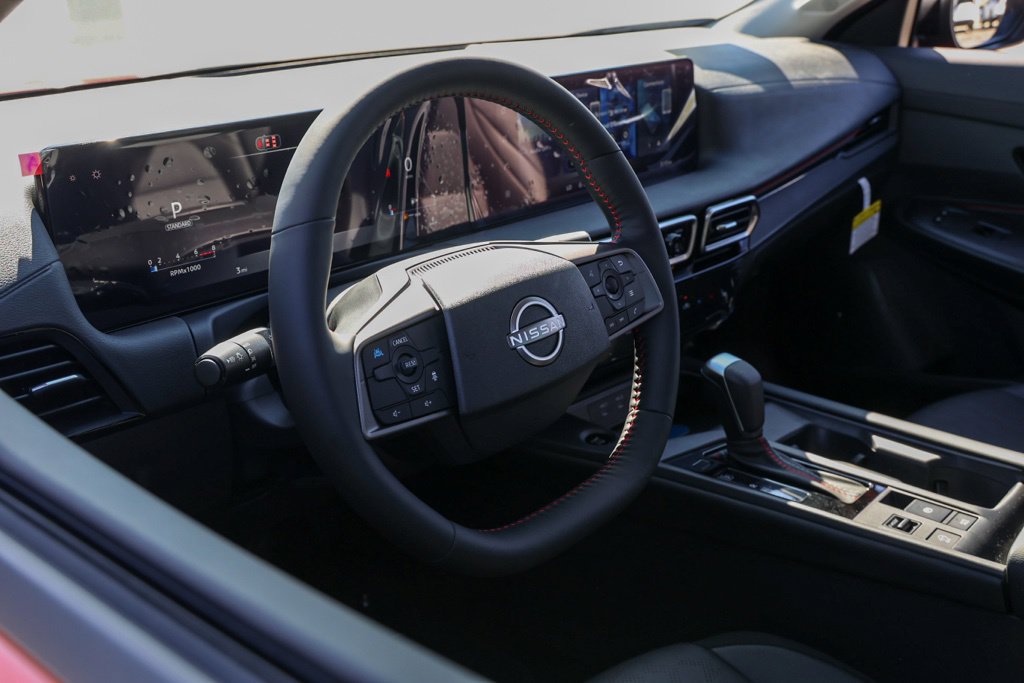 New 2027 Nissan Sentra SR FWD image 15