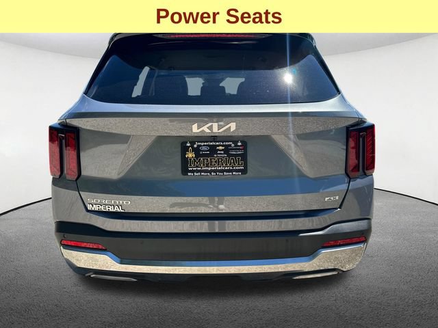 Used 2025 Kia Sorento S AWD/4WD image 11