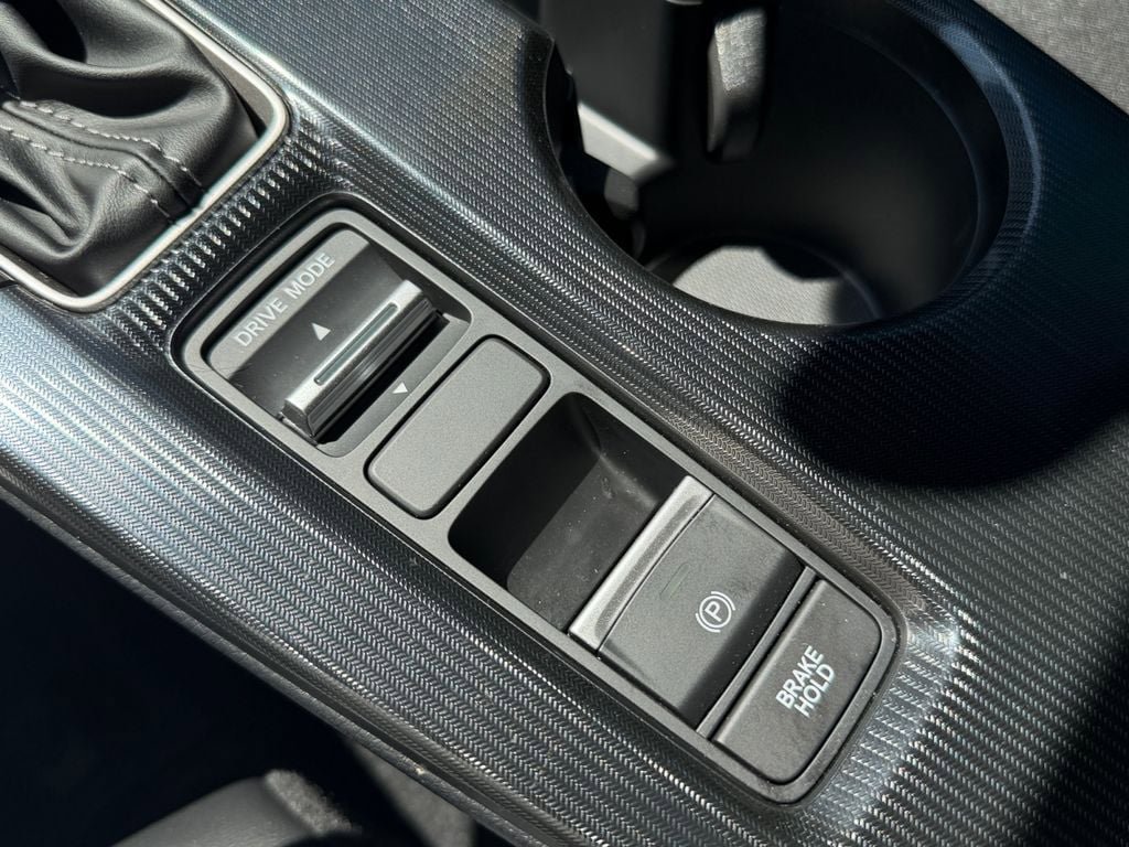 Used 2025 Honda Civic Sport image 25