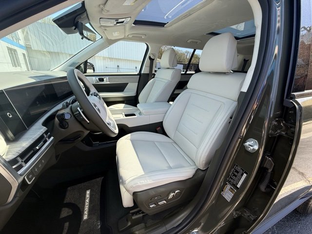 Used 2025 Hyundai Santa Fe Calligraphy image 13