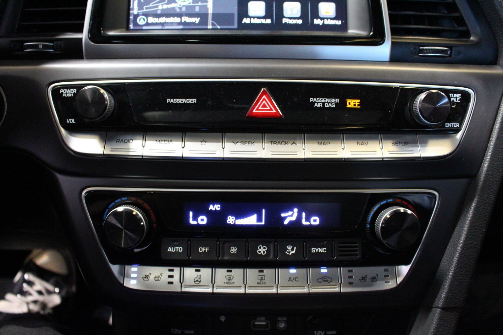 Used 2019 Hyundai Sonata Limited image 23