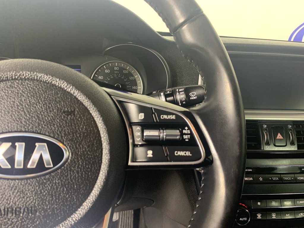 Used 2019 Kia Optima EX image 21