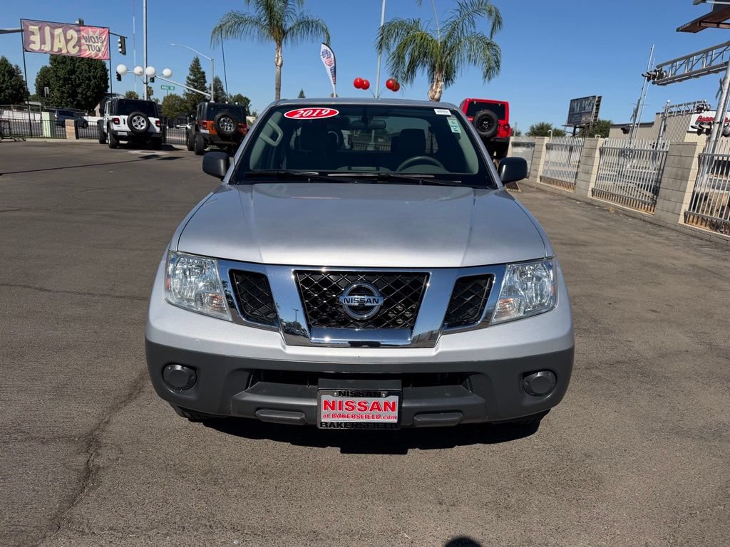Used 2019 Nissan Frontier S RWD image 2