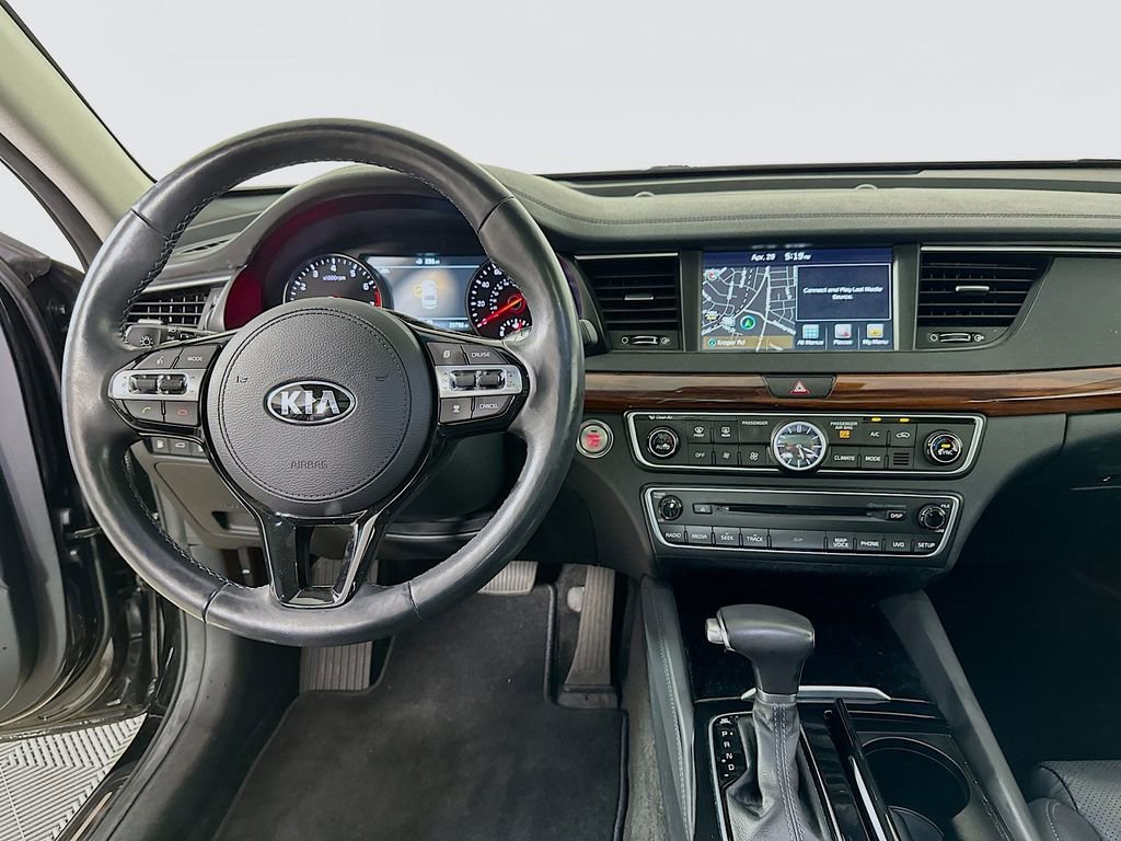 Used 2018 Kia Cadenza Technology FWD image 19