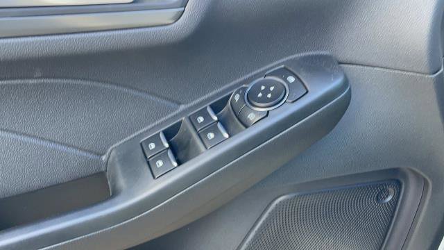 New 2023 Ford Escape SE image 16