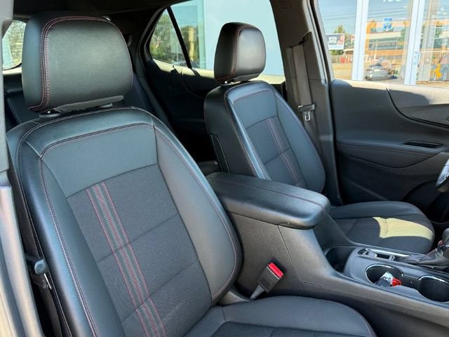 Used 2023 Chevrolet Equinox RS FWD image 24