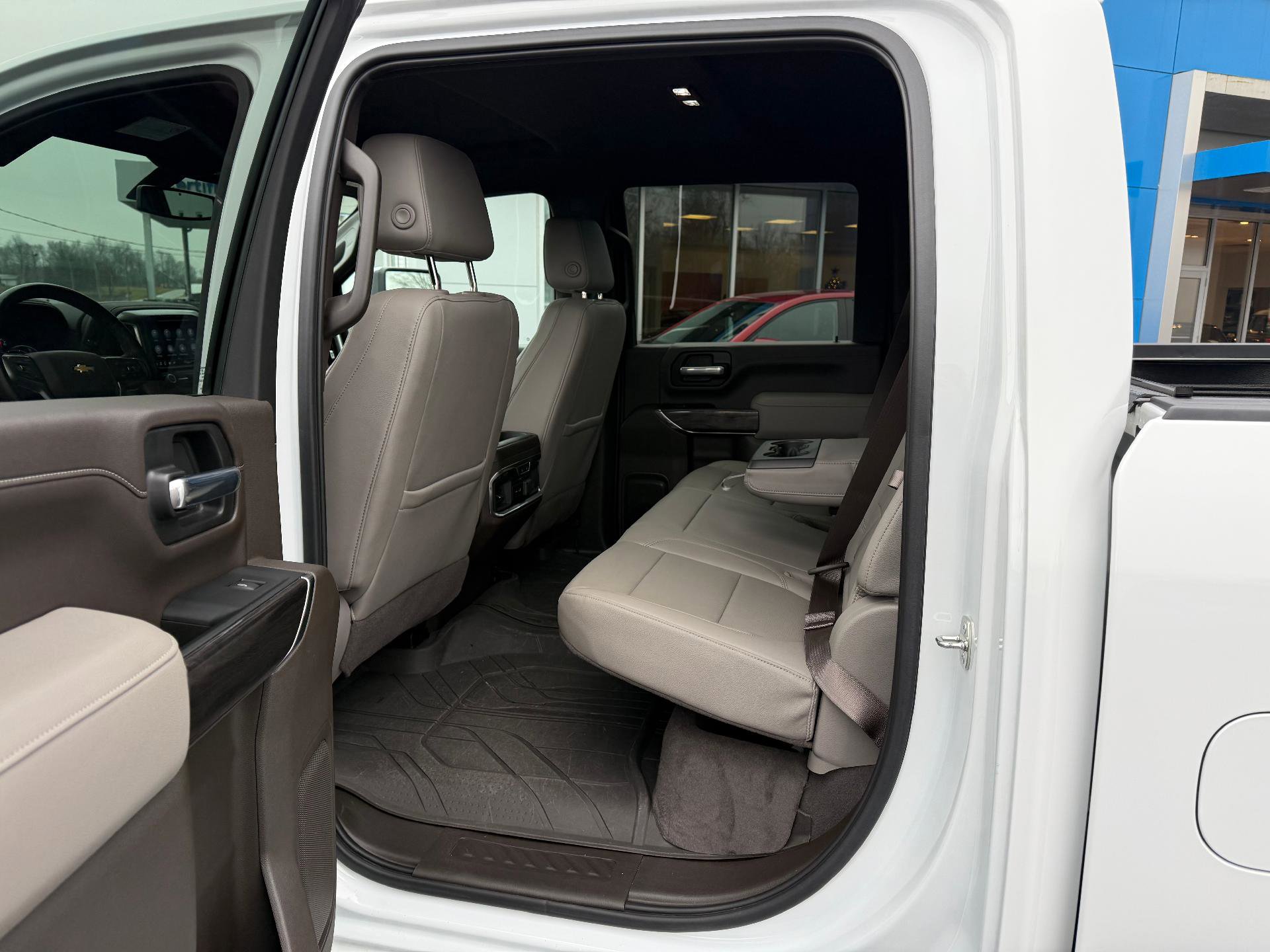 Used 2023 Chevrolet Silverado 2500 LTZ w/ LTZ Convenience Package image 17