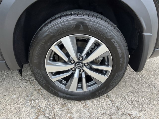 Used 2024 Nissan Pathfinder SL FWD image 33