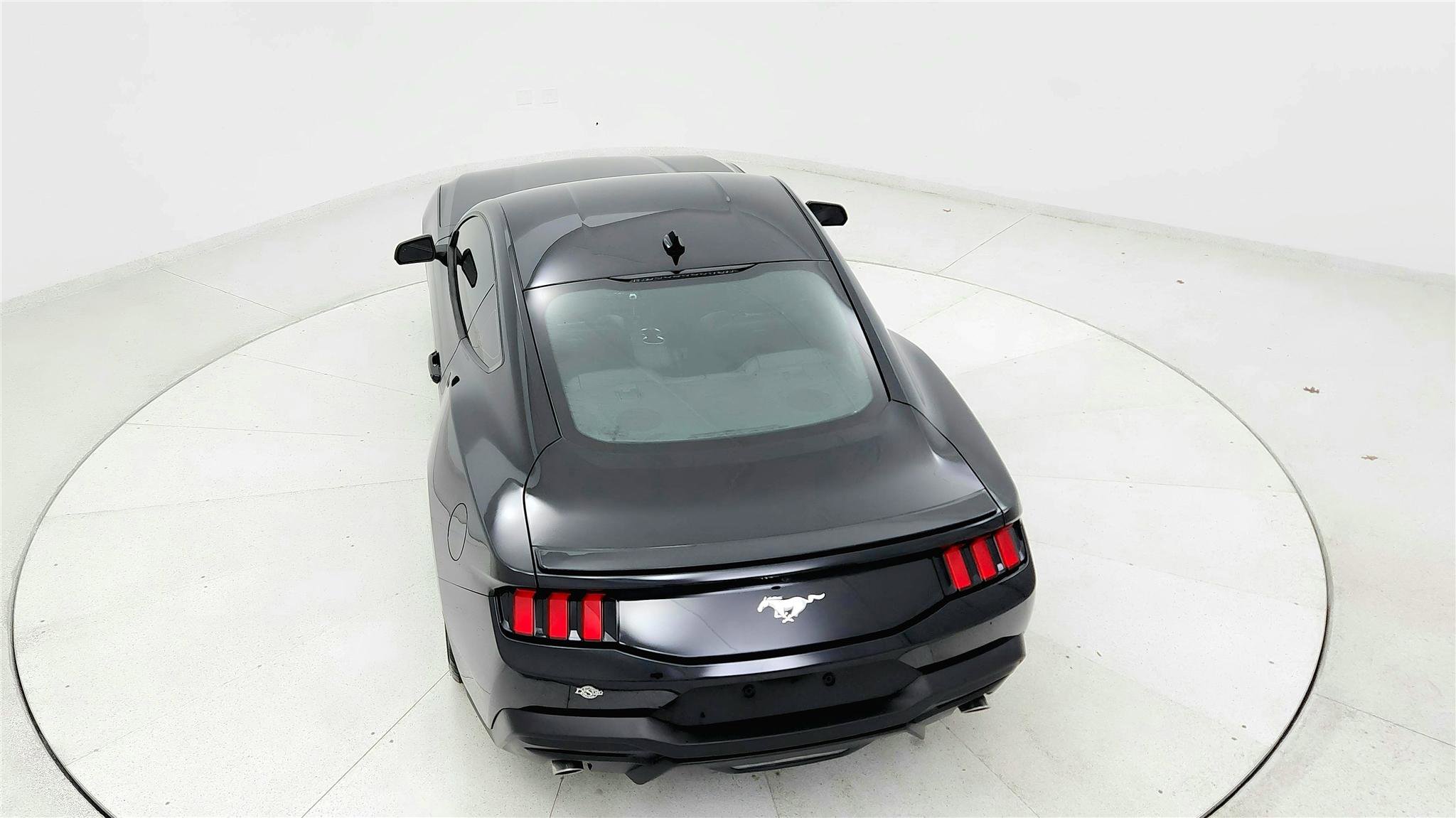 Used 2024 Ford Mustang Premium image 16