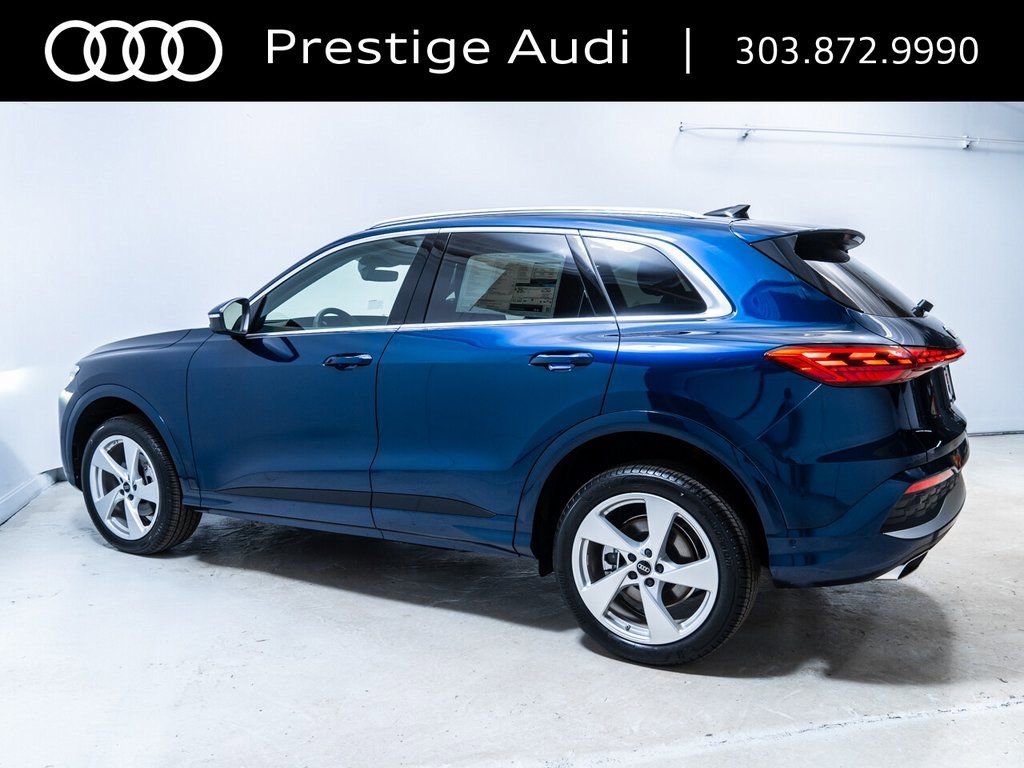 Used 2025 Audi Q5 Premium Plus image 2