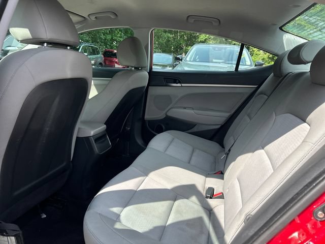 Used 2017 Hyundai Elantra SE w/ Cargo Package FWD image 21