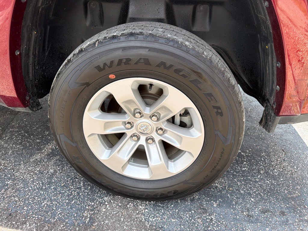 Used 2021 RAM 1500 Laramie AWD/4WD image 9