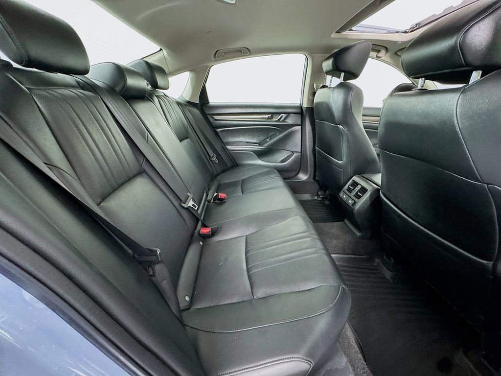 Used 2022 Honda Accord Touring image 35