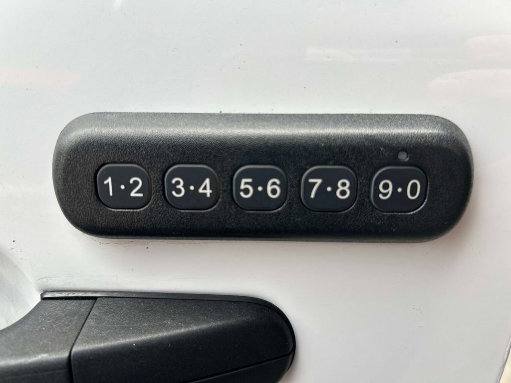 Used 2022 Ford Transit 350 XLT AWD/4WD image 13