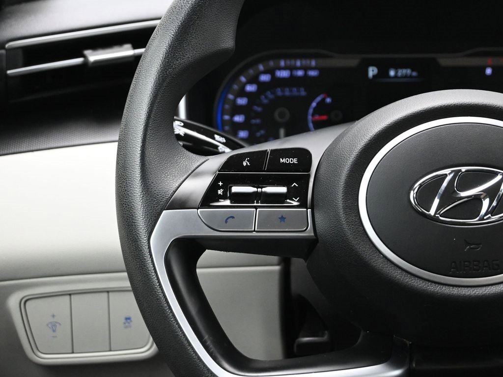 Used 2022 Hyundai Tucson SE image 44