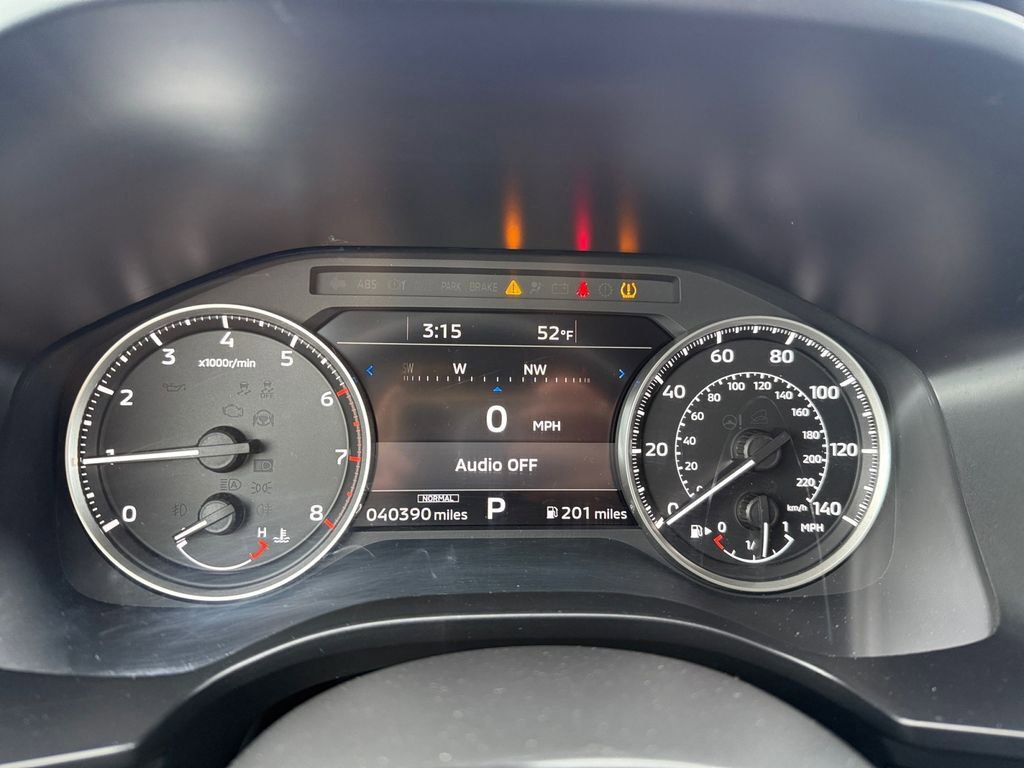 Used 2024 Mitsubishi Outlander image 16