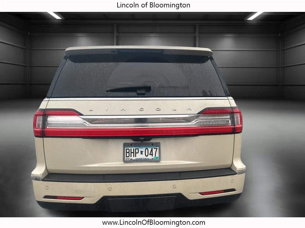 Used 2018 Lincoln Navigator Reserve w/ Technology Package image 6