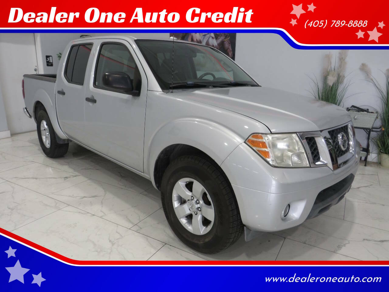 Used 2013 Nissan Frontier SV w/ SV Value Truck Pkg RWD image 1