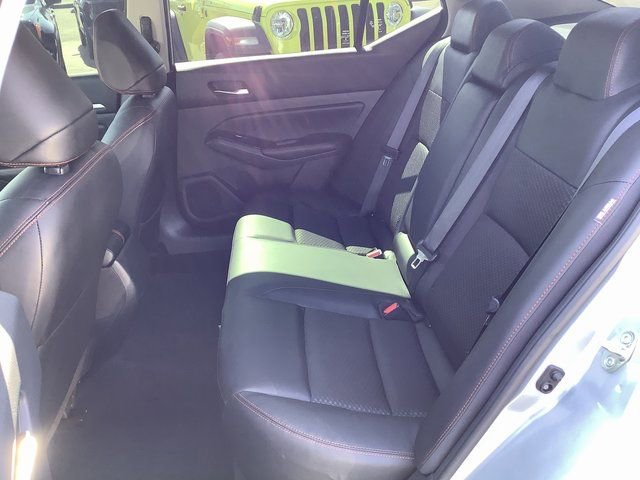 Used 2024 Nissan Altima 2.5 SR image 24