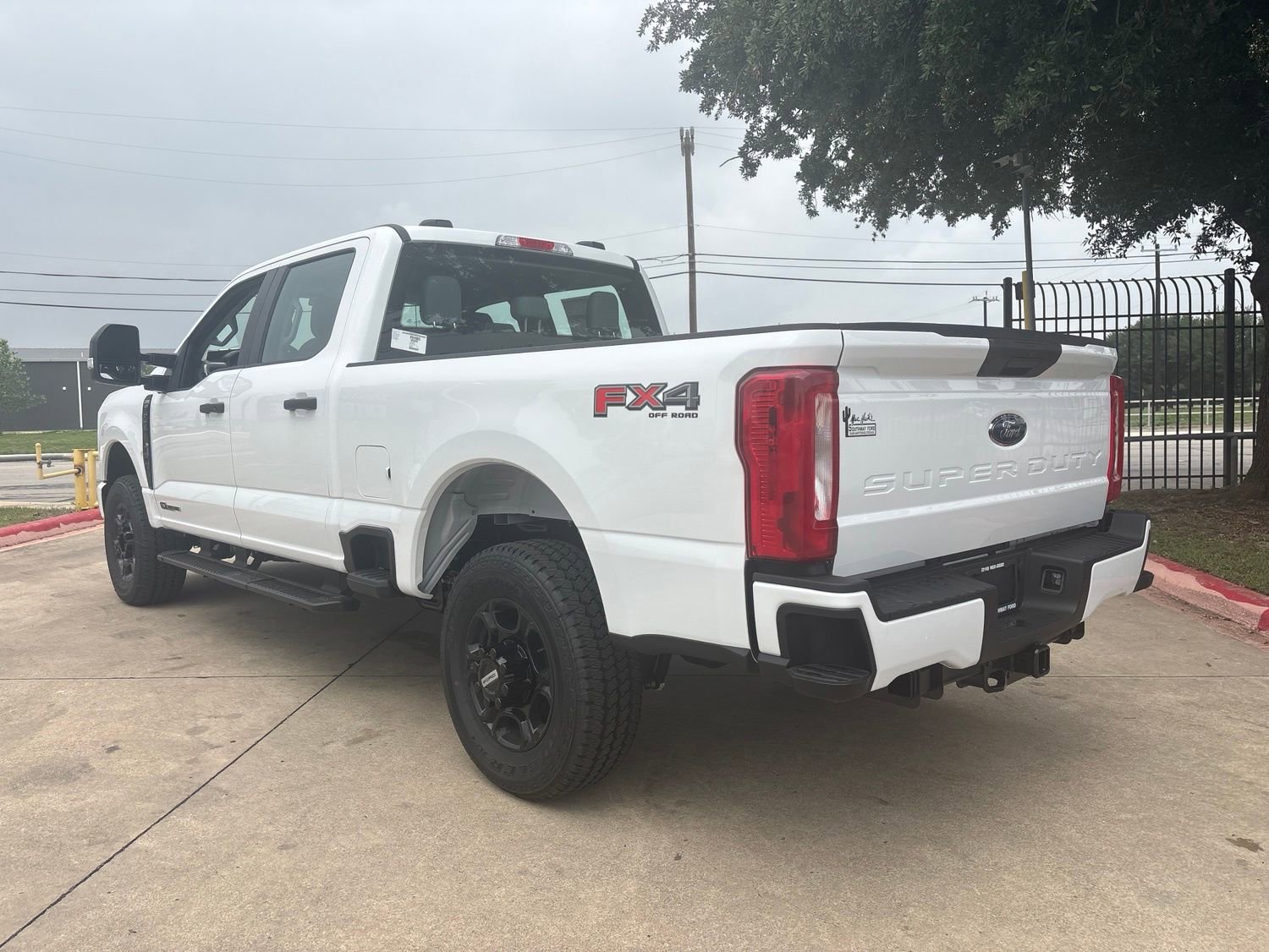 New 2026 Ford F250 XL AWD/4WD image 3