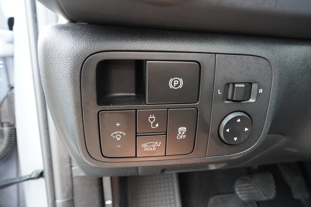 Used 2024 Hyundai Ioniq 6 SEL RWD image 16