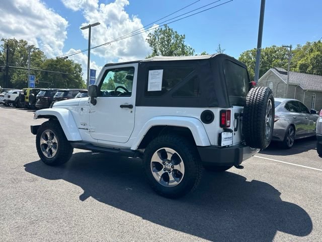 Used 2017 Jeep Wrangler Sahara w/ Connectivity Group AWD/4WD image 23