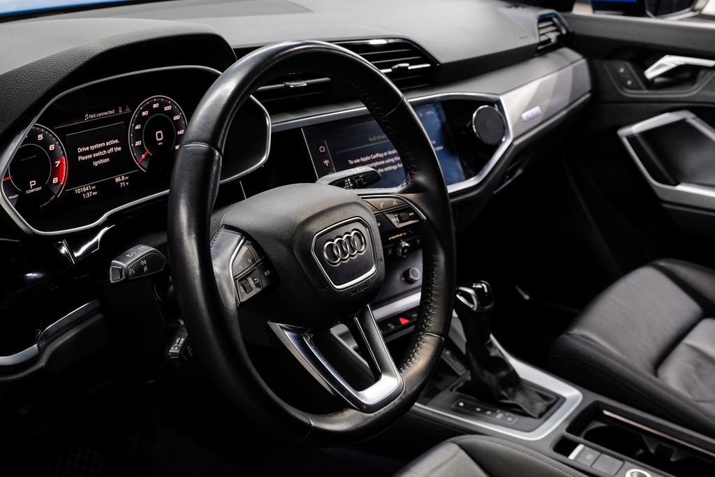 Used 2020 Audi Q3 2.0T Prestige AWD/4WD image 22