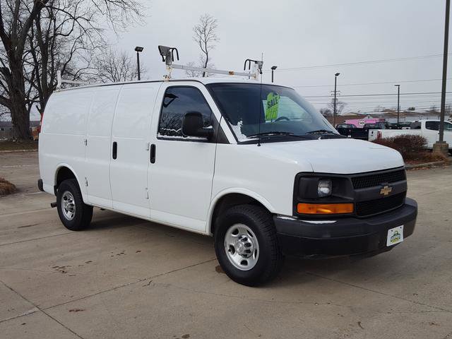 Used 2015 Chevrolet Express 2500 RWD 2500 135 image 4