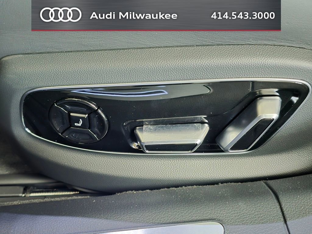 New 2026 Audi A8 L 3.0T image 17