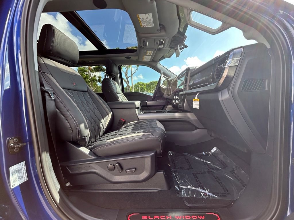 New 2026 Ford F250 Lariat w/ Black Appearance Package AWD/4WD image 29