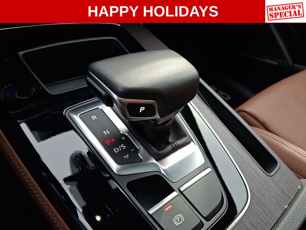 Used 2024 Audi Q5 e Premium Plus w/ Premium Plus Package image 16