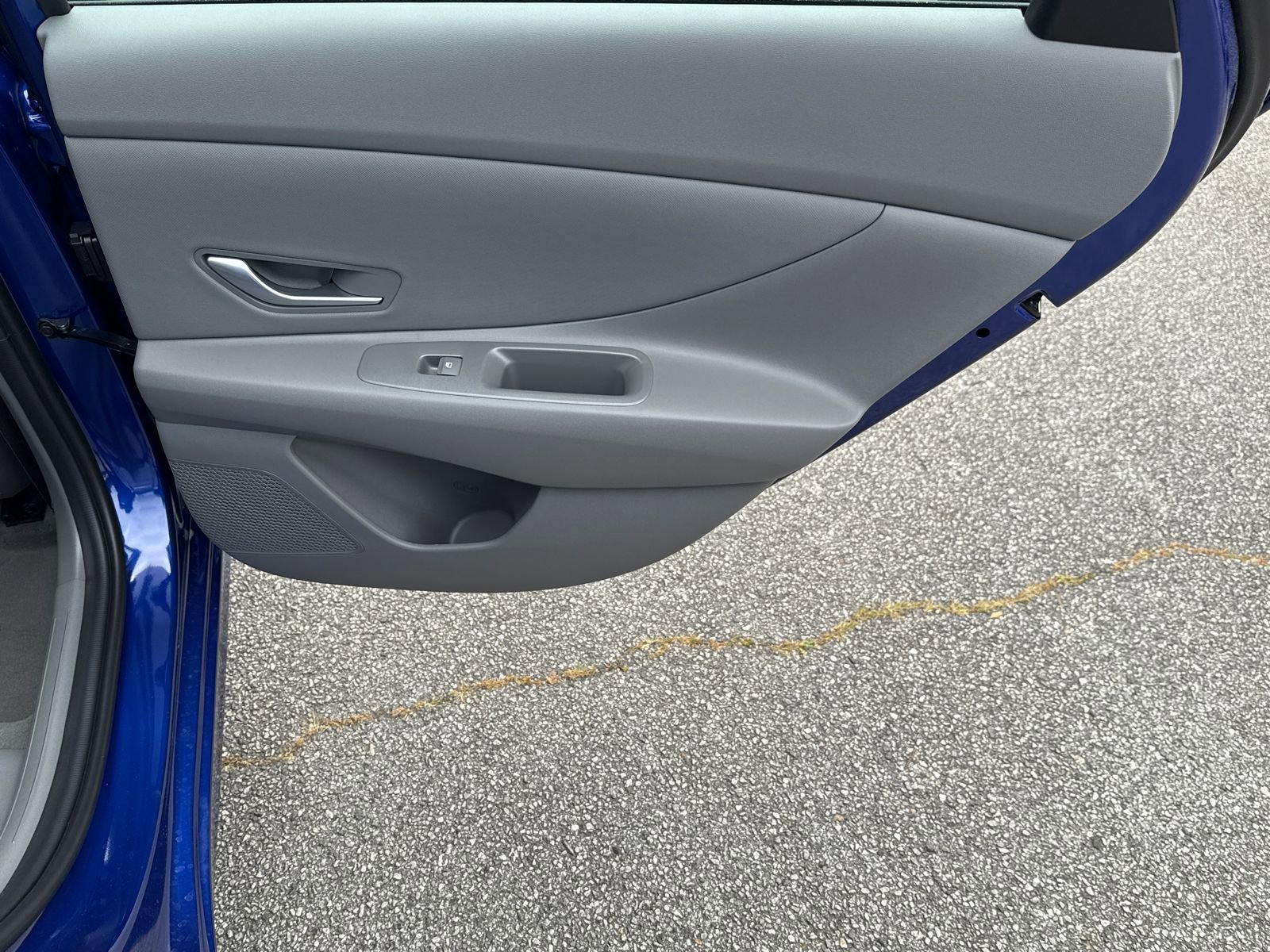 Certified 2025 Hyundai Elantra Sport image 16