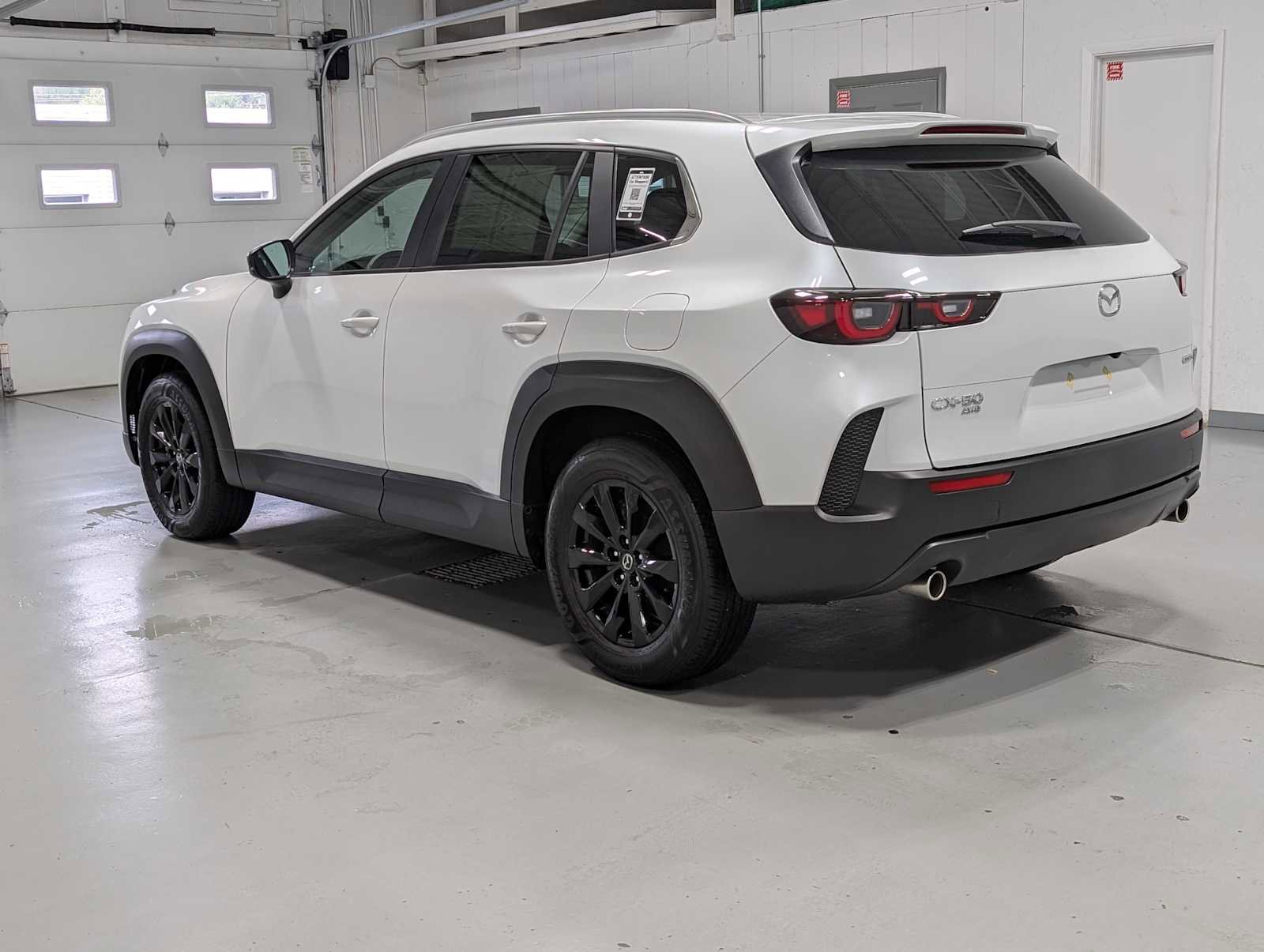 Used 2025 MAZDA CX-50 AWD 2.5 S w/ Preferred Package image 9